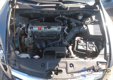 2011 Honda Accord 2.4 Se из США, поврежденный, VIN 1HGCP2F66BA155232